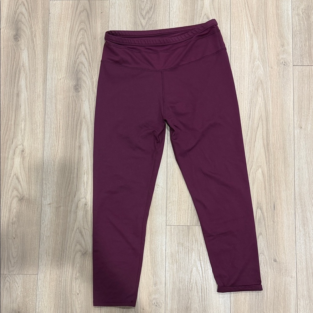 Fabletics Women's Burgundy Leggings